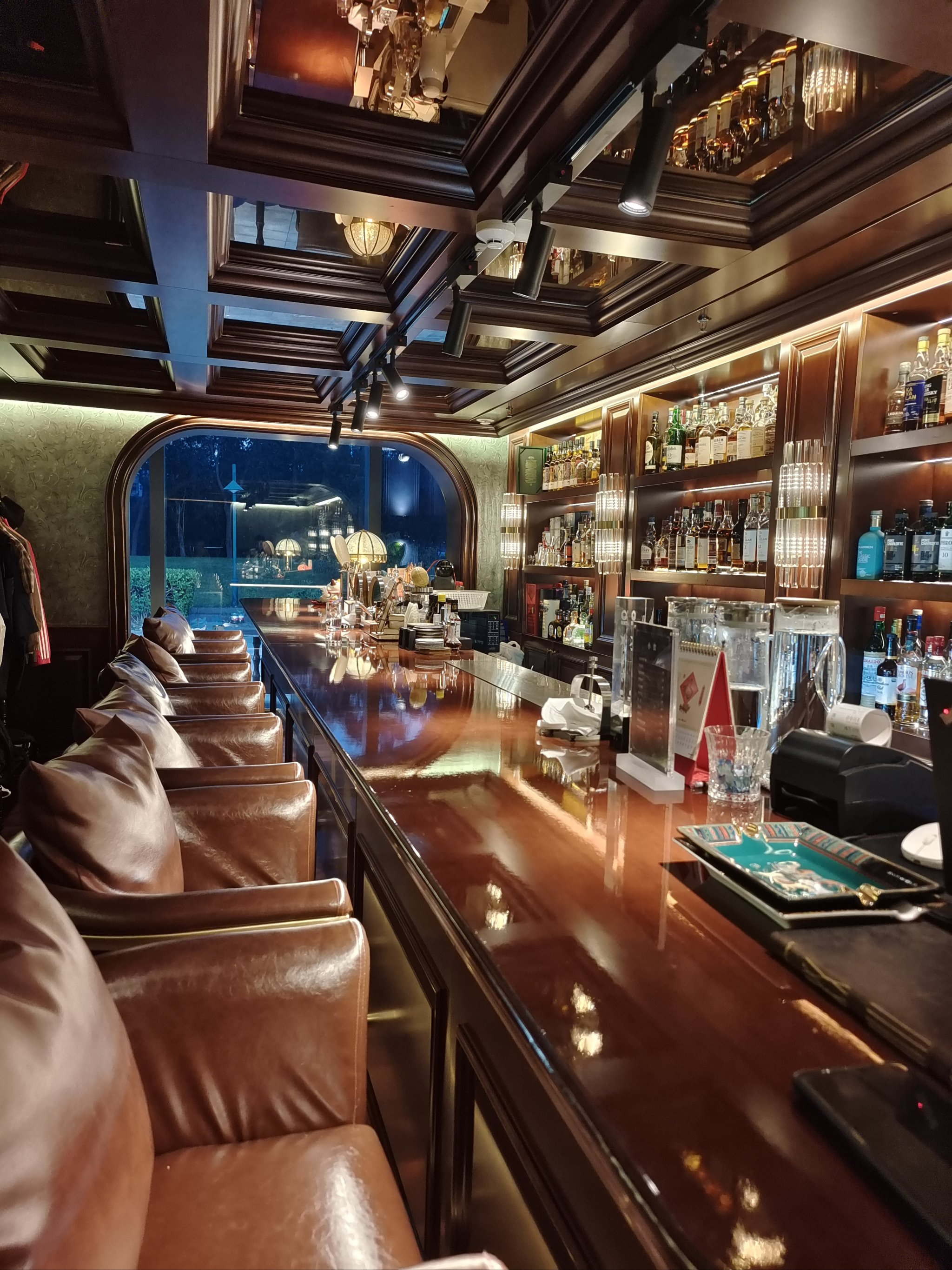 武汉商务ktv高端舒适娱乐首选-武昌区ktv预订