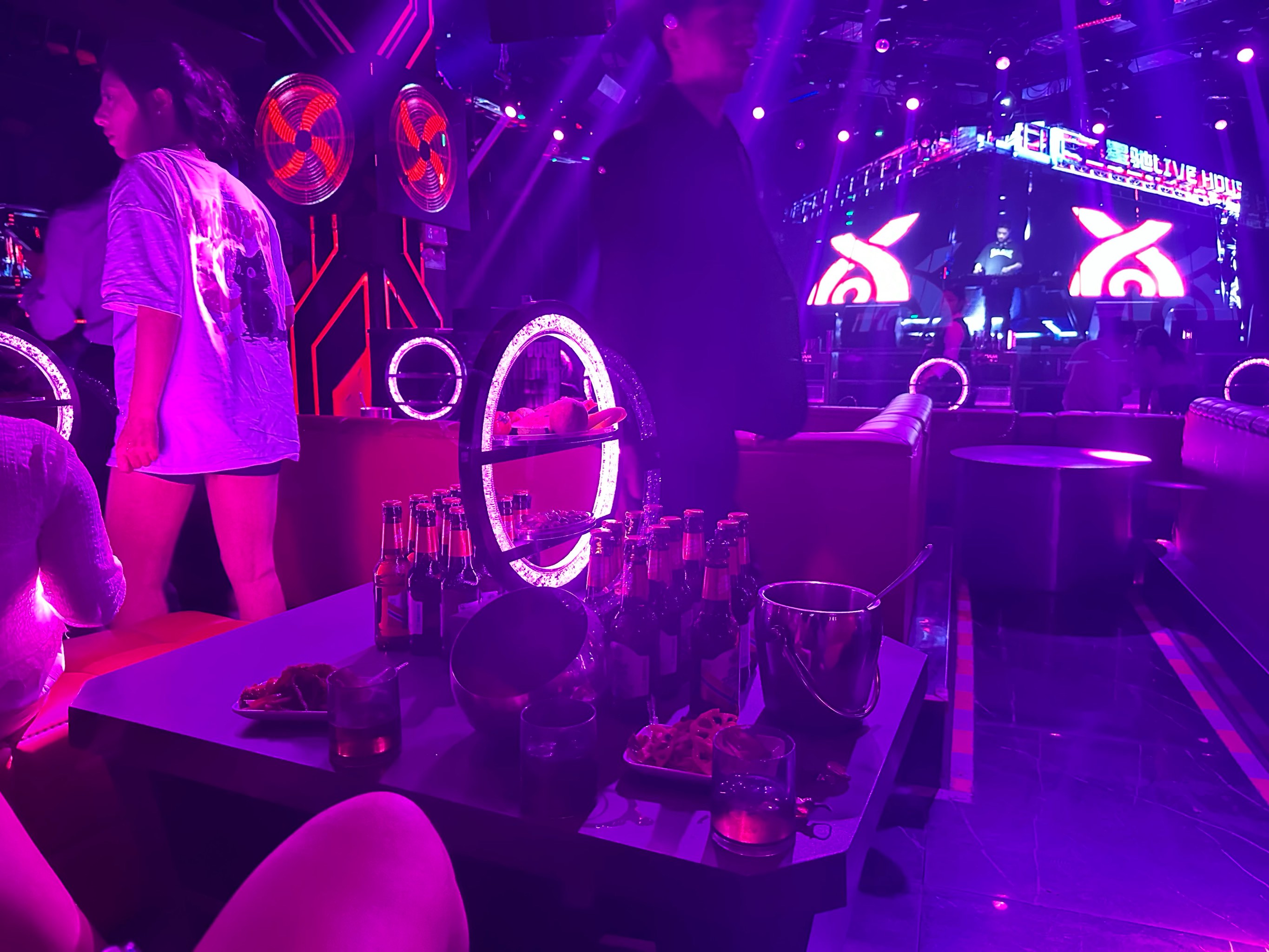 武汉商务ktv性价比首选推荐-江岸区ktv预订